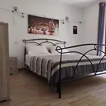 Hébergement de vacances Noce 18 *